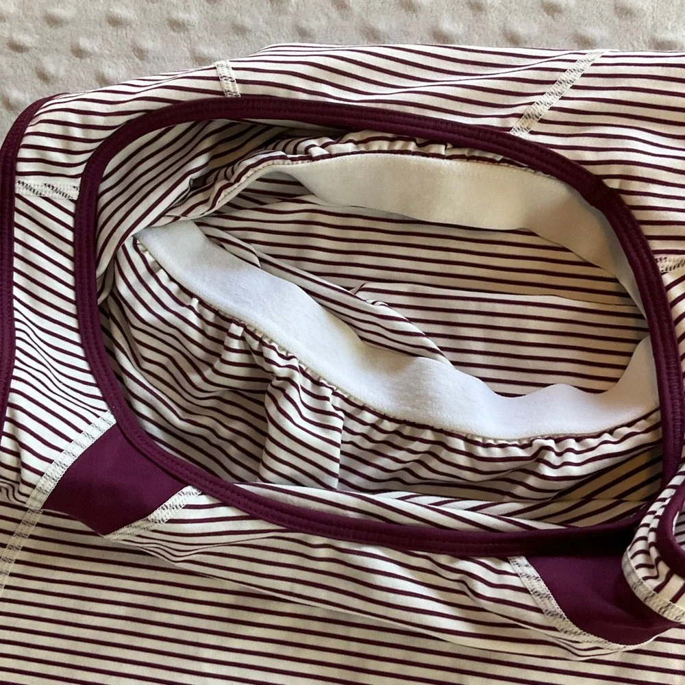 Talbots Athletic Tank Top Womens Small Burgundy White Striped Built-in Shelf Bra